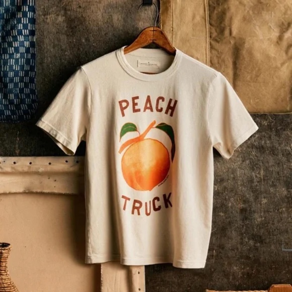 Imogene + Willie Peach Truck Graphic Tee Unisex sz Medium M